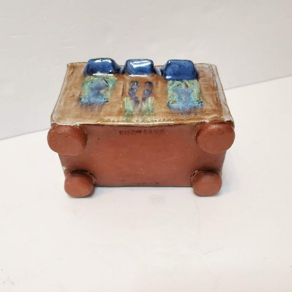 Earthworks Barbados Red Clay Ceramic Pottery Succulent Planter, Bonsai Plant Pot - Picture 8 of 11